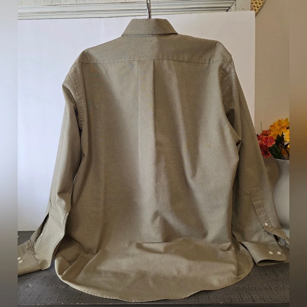 Men's Dress Shirt - Picture 3 of 4